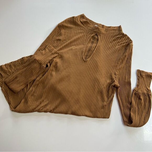 Free People We the Free Ribbed Mock Neck Keyhole Detail Tunic Sweater Top - Picture 2 of 4